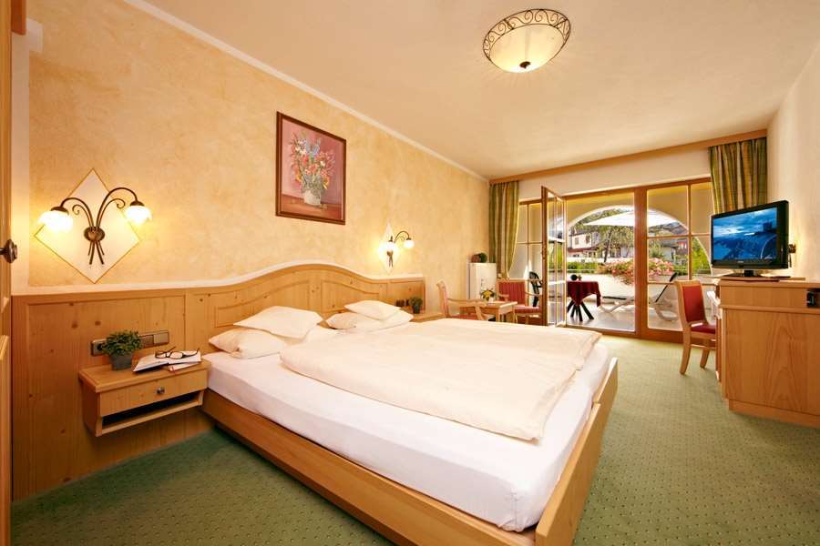 Hotel Schatten Garmisch-Partenkirchen Ngoại thất bức ảnh
