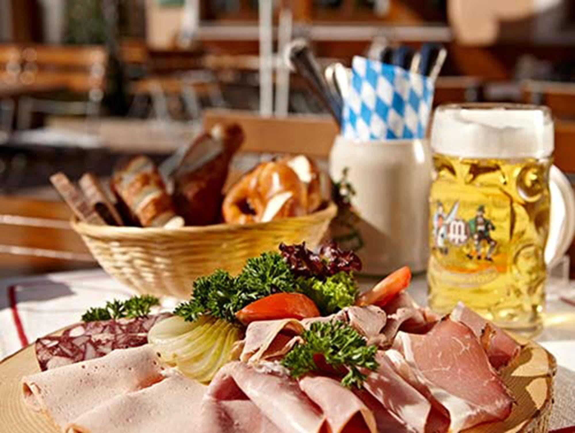Hotel Schatten Garmisch-Partenkirchen Ngoại thất bức ảnh