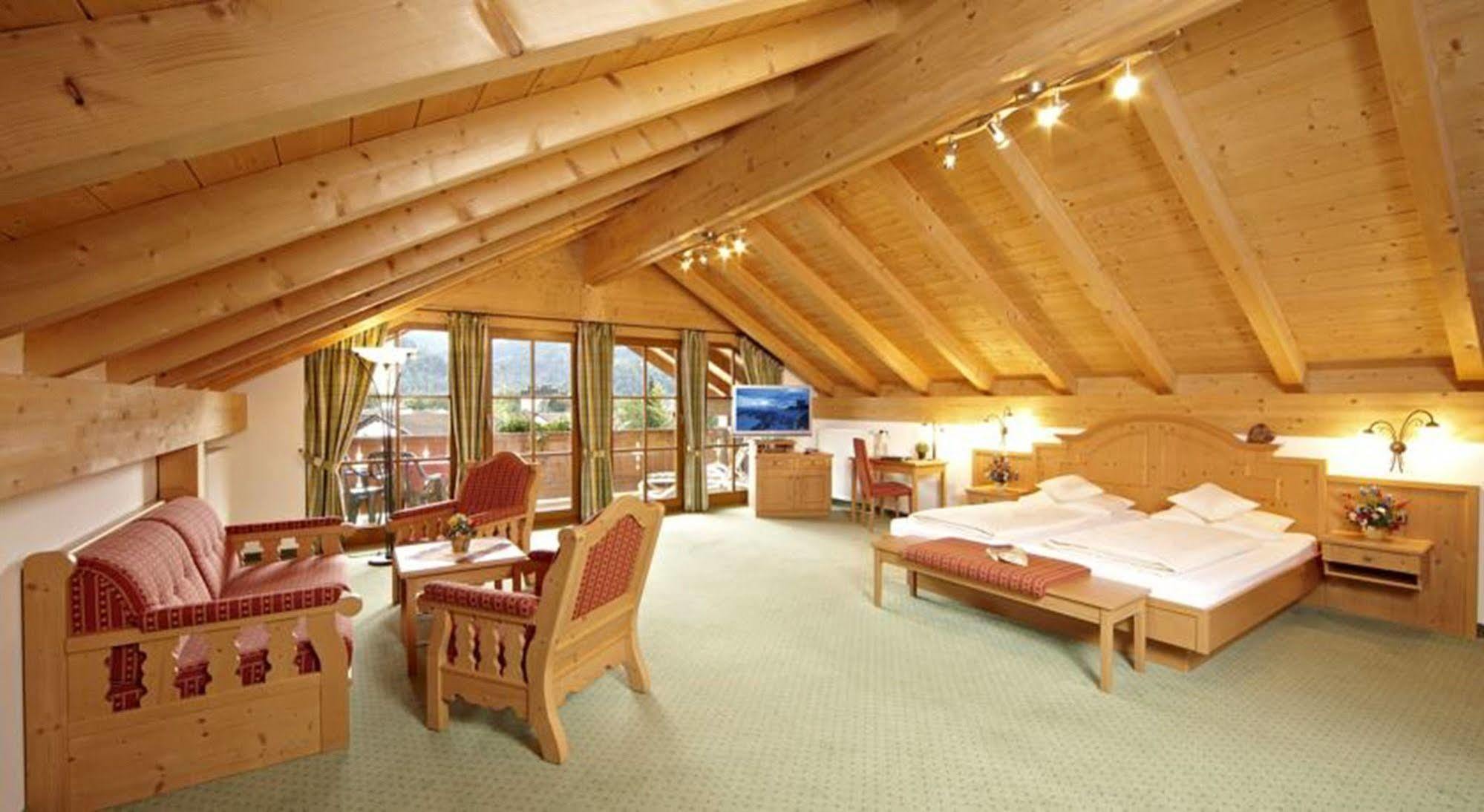 Hotel Schatten Garmisch-Partenkirchen Ngoại thất bức ảnh